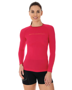 Woman modeling 3D run pro raspberry coloured long sleeve performance wear. 